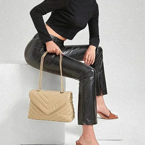 Apricot Casual Women's Shoulder Bag - Picture 5 of 9